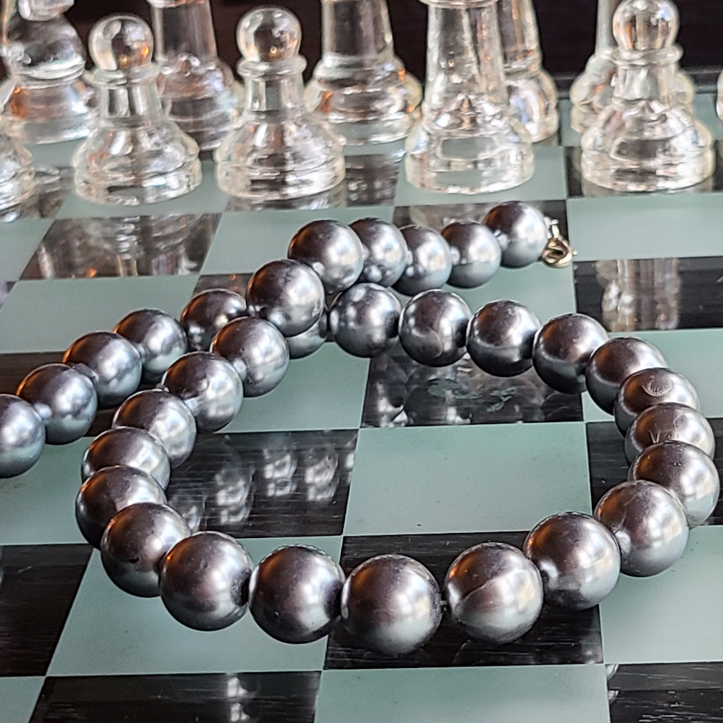 Ladies Necklace For Sale